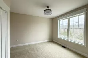 584 Westlake Dr, East Stroudsburg, PA 18302 - Photo 11