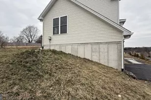 584 Westlake Dr, East Stroudsburg, PA 18302 - Photo 27