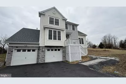 584 Westlake Drive, East Stroudsburg, PA 18302 - Photo 1