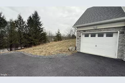 584 Westlake Drive, East Stroudsburg, PA 18302 - Photo 25