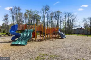 7106 Robinwood Dr, Tobyhanna, PA 18466 - Photo 49