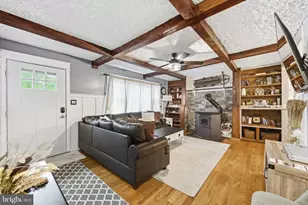 7106 Robinwood Dr, Tobyhanna, PA 18466 - Photo 19
