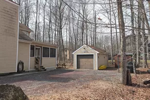 187 Wyomissing Dr, Pocono Lake, PA 18347 - Photo 27