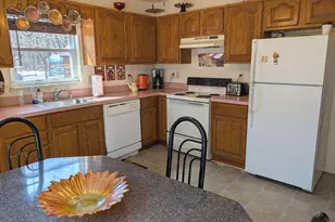 187 Wyomissing Dr, Pocono Lake, PA 18347 - Photo 3