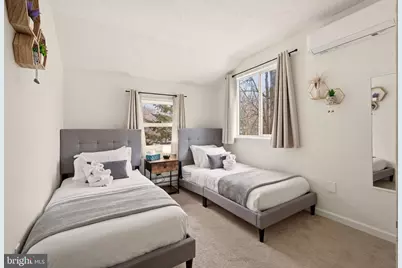 9246 Westwood Drive, Tobyhanna, PA 18466 - Photo 15