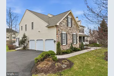 718 Cypress Drive, East Stroudsburg, PA 18302 - Photo 5