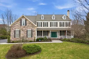 718 Cypress Dr, East Stroudsburg, PA 18302 - Photo 3