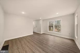 2026 Candlewood Ln, Blakeslee, PA 18610 - Photo 9