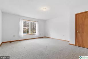 7225 Winnebago Dr, Pocono Lake, PA 18347 - Photo 9