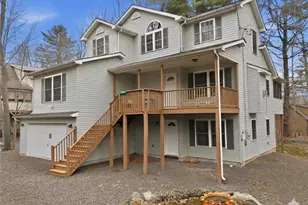 7225 Winnebago Dr, Pocono Lake, PA 18347 - Photo 1