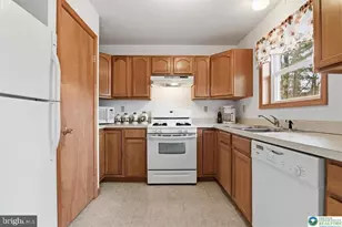 7225 Winnebago Dr, Pocono Lake, PA 18347 - Photo 7