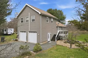 1544 County Park Rd, Gilbert, PA 18331 - Photo 5