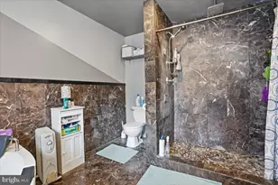 1544 County Park Rd, Gilbert, PA 18331 - Photo 31