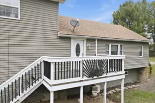 1544 County Park Rd, Gilbert, PA 18331 - Photo 7