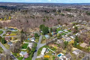 102 Valley Stream Rd, Stroudsburg, PA 18360 - Photo 13