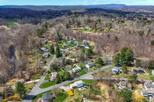 102 Valley Stream Rd, Stroudsburg, PA 18360 - Photo 11