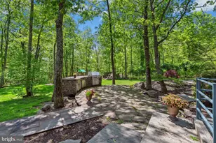 310 Hunters Farm Rd, Henryville, PA 18332 - Photo 51