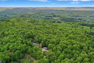 310 Hunters Farm Rd, Henryville, PA 18332 - Photo 55