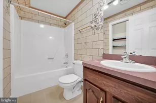 454 Pheasant Rd, Saylorsburg, PA 18353 - Photo 33