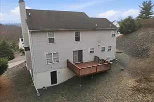 706 Franklin Ct, East Stroudsburg, PA 18302 - Photo 97