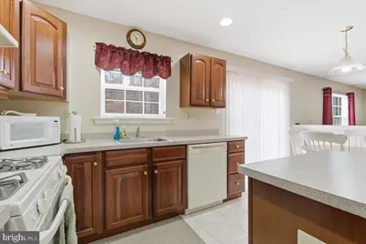 706 Franklin Court, East Stroudsburg, PA 18302 - Photo 35