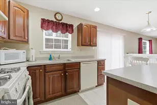 706 Franklin Ct, East Stroudsburg, PA 18302 - Photo 35