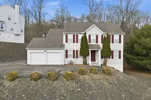 706 Franklin Ct, East Stroudsburg, PA 18302 - Photo 5