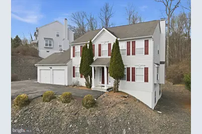 706 Franklin Court, East Stroudsburg, PA 18302 - Photo 3