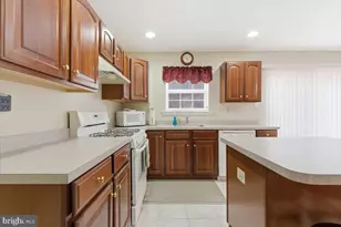 706 Franklin Ct, East Stroudsburg, PA 18302 - Photo 33