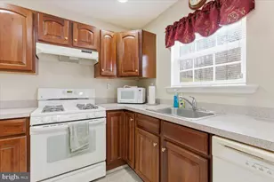 706 Franklin Ct, East Stroudsburg, PA 18302 - Photo 33