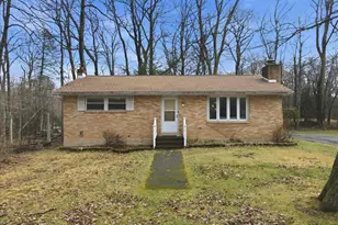 112 Pin Oak Ln, Tobyhanna, PA 18466 - Photo 3