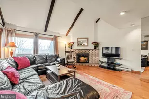 31 Middle Village Way, Tannersville, PA 18372 - Photo 17