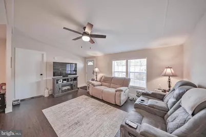 1215 Blue Mountain Circle, Saylorsburg, PA 18353 - Photo 9