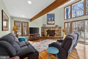 273 Partridge Dr, Pocono Lake, PA 18347 - Photo 15
