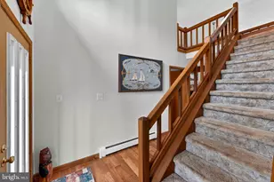 273 Partridge Dr, Pocono Lake, PA 18347 - Photo 9