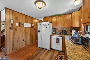 2038 Beaver Run Rd, Pocono Lake, PA 18347 - Photo 11