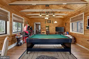 2038 Beaver Run Rd, Pocono Lake, PA 18347 - Photo 27
