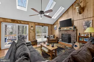 2038 Beaver Run Rd, Pocono Lake, PA 18347 - Photo 23