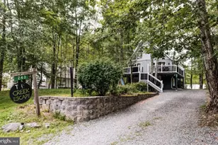243 Trout Creek Dr, Pocono Lake, PA 18347 - Photo 23