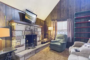 1482 Arrowhead Dr, Pocono Lake, PA 18347 - Photo 11