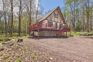 1482 Arrowhead Dr, Pocono Lake, PA 18347 - Photo 37