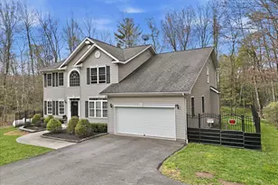 181 Cranberry Dr, Blakeslee, PA 18610 - Photo 3