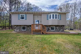 107 Shenkel Rd, Effort, PA 18330 - Photo 1