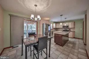 114 Hollow Dr, Stroudsburg, PA 18360 - Photo 13