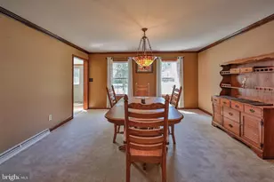 114 Hollow Dr, Stroudsburg, PA 18360 - Photo 9