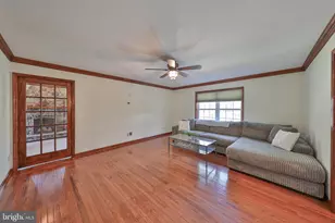 114 Hollow Dr, Stroudsburg, PA 18360 - Photo 57