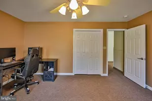 114 Hollow Dr, Stroudsburg, PA 18360 - Photo 27