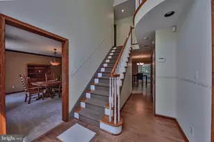 114 Hollow Dr, Stroudsburg, PA 18360 - Photo 5
