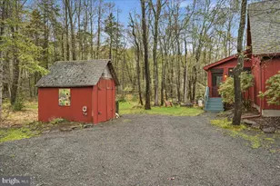 301 Orono Dr, Pocono Lake, PA 18347 - Photo 7