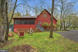 301 Orono Dr, Pocono Lake, PA 18347 - Photo 3